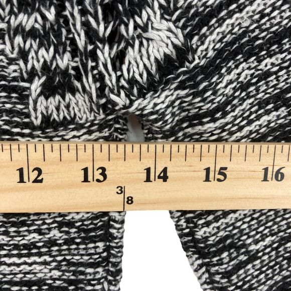 GUESS Sweater Womens XS White Black Striped Knit Long Sleeve Round Neck Pullover - Picture 11 of 13